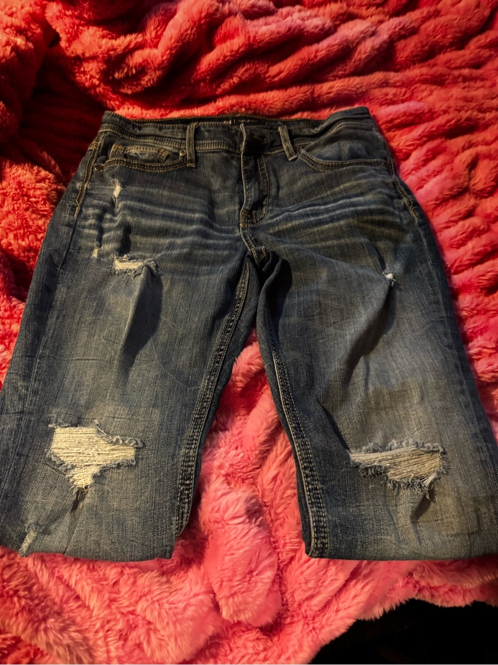 BKE Men's Straight Jeans in Dark Blue with Distressed Knees - Picture 3 of 6